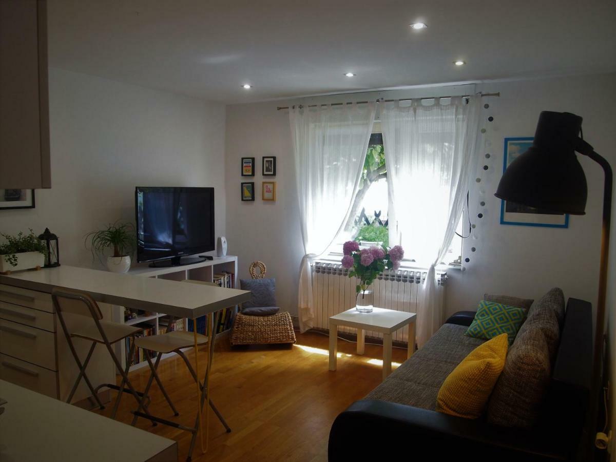 Chic Apartment Zagreb Exterior photo